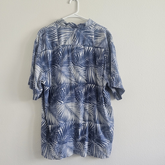 Tommy Bahama 100% Silk Button Down Short Sleeve Shirt Large - Picture 3 of 3